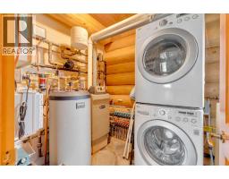 Storage - 8 Oliver Avenue, Gull Lake, AB T4L2N1 Photo 12