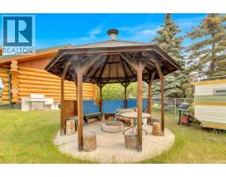 8 Oliver Avenue, Gull Lake, AB T4L2N1 Photo 47