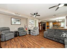 27144 25a Avenue, Langley, BC V4W3N4 Photo 8