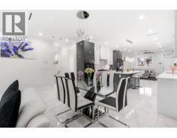 2 8464 15 Avenue, Burnaby, BC V3N1Y2 Photo 6