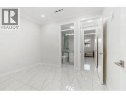 2 8464 15 Avenue, Burnaby, BC V3N1Y2 Photo 10