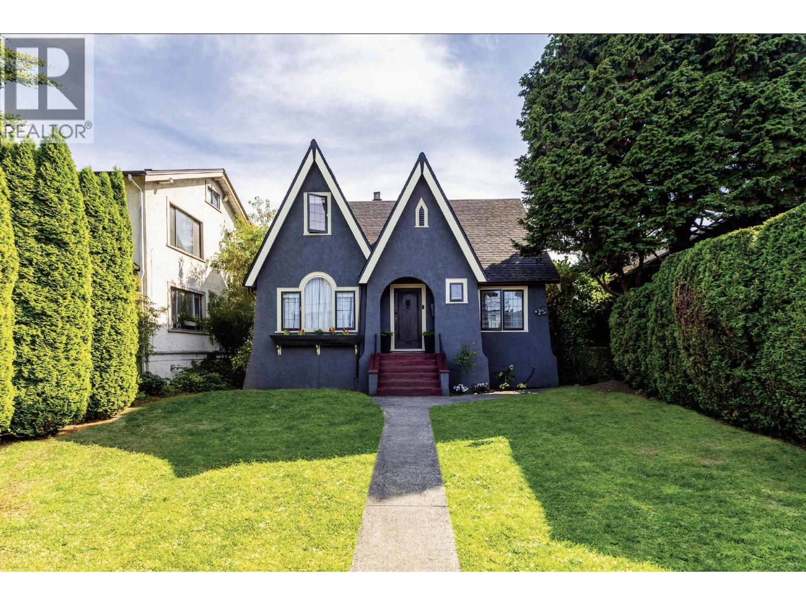 3026 POINT GREY ROAD, Vancouver — photo 2