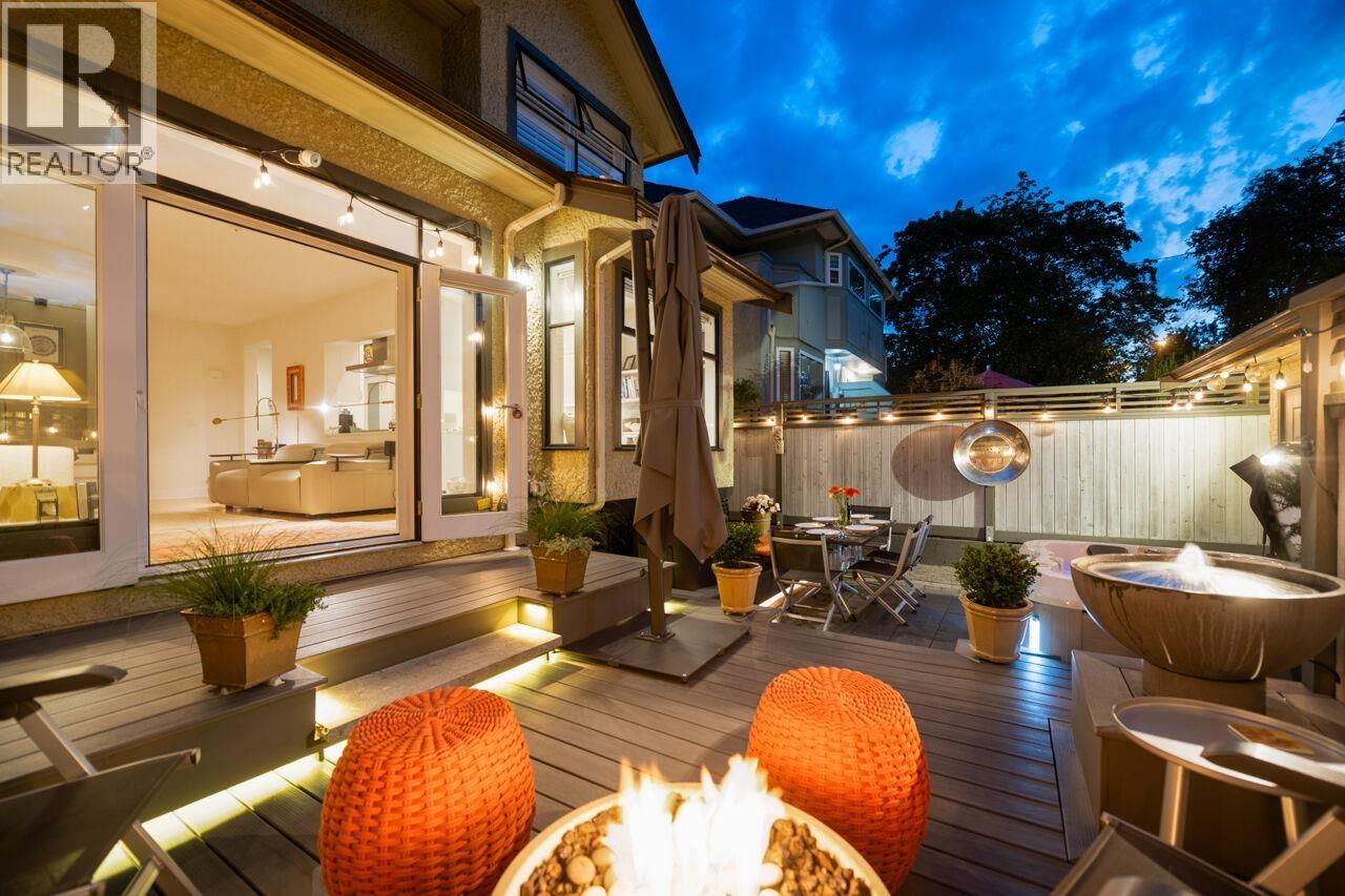 1989 W 13TH AVENUE, Vancouver
