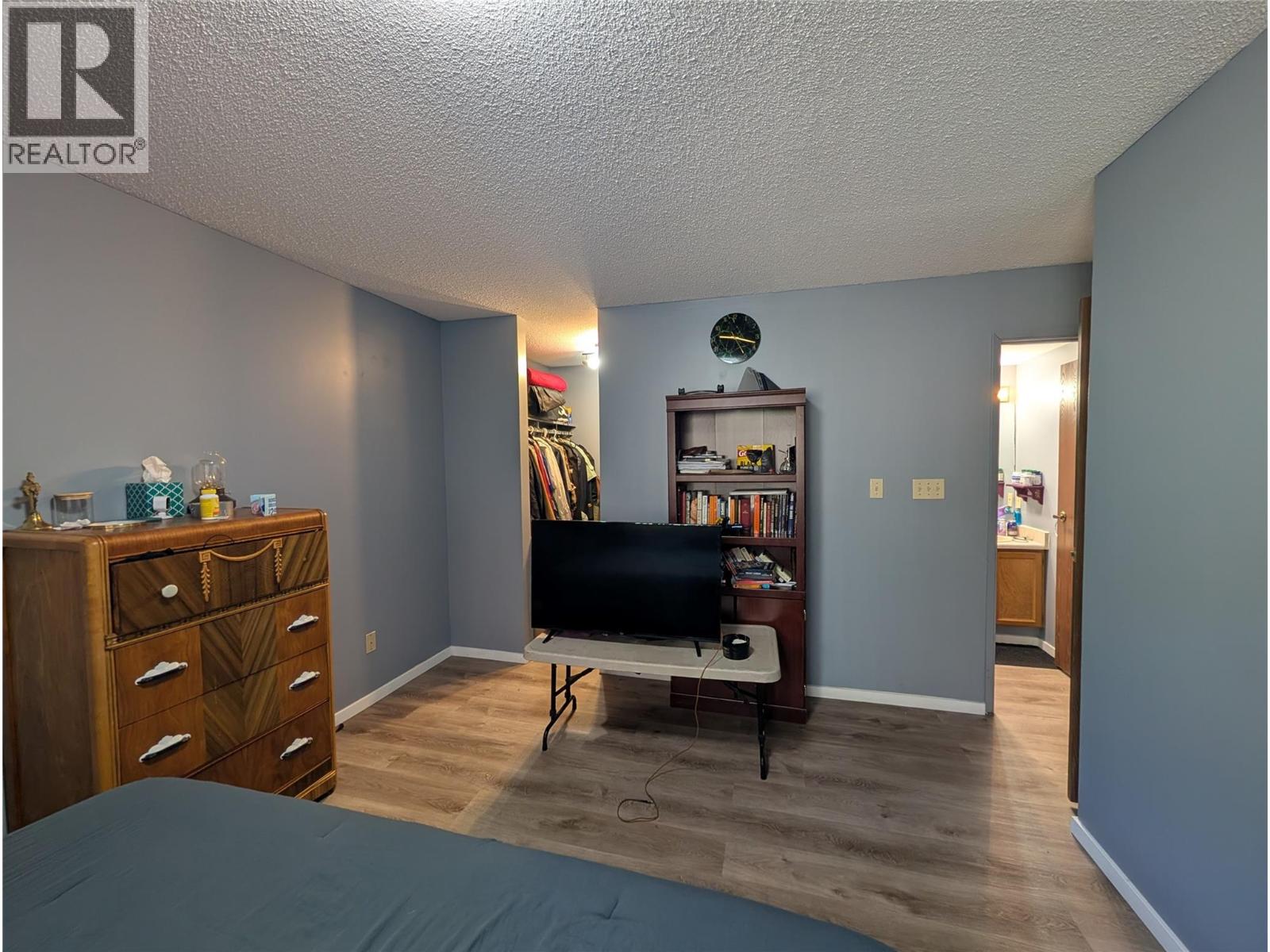 #414 3901 32 Avenue - Image 9