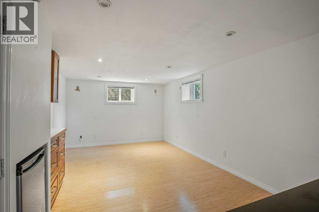 4125 51A Street - 13