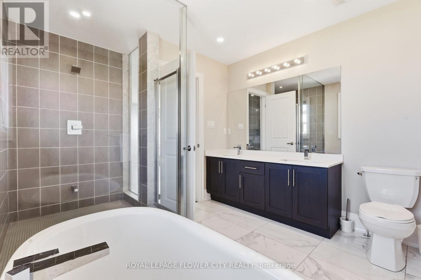 480 RIVERMONT ROAD - 23