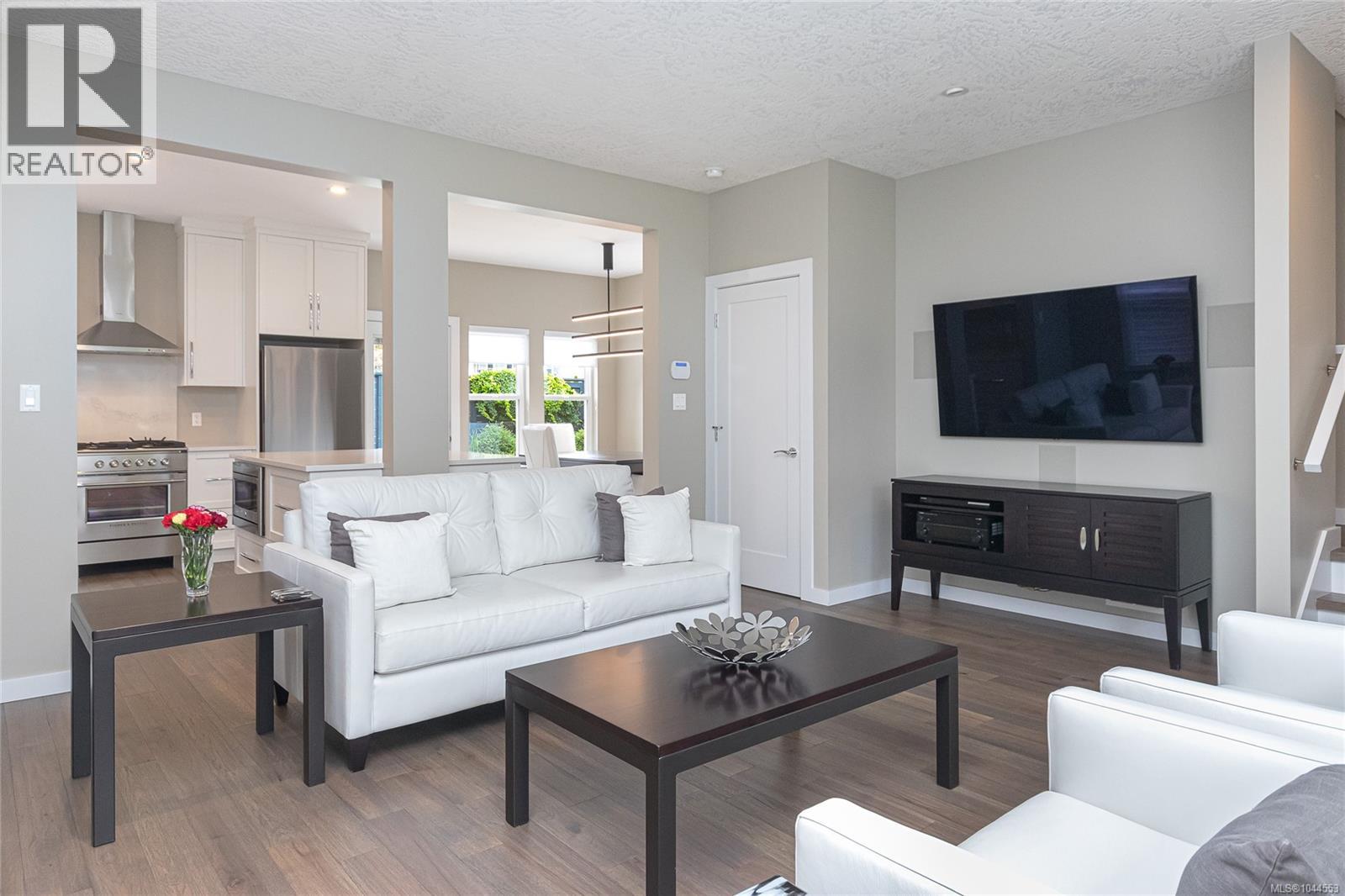 3420 Pattison Way - 10