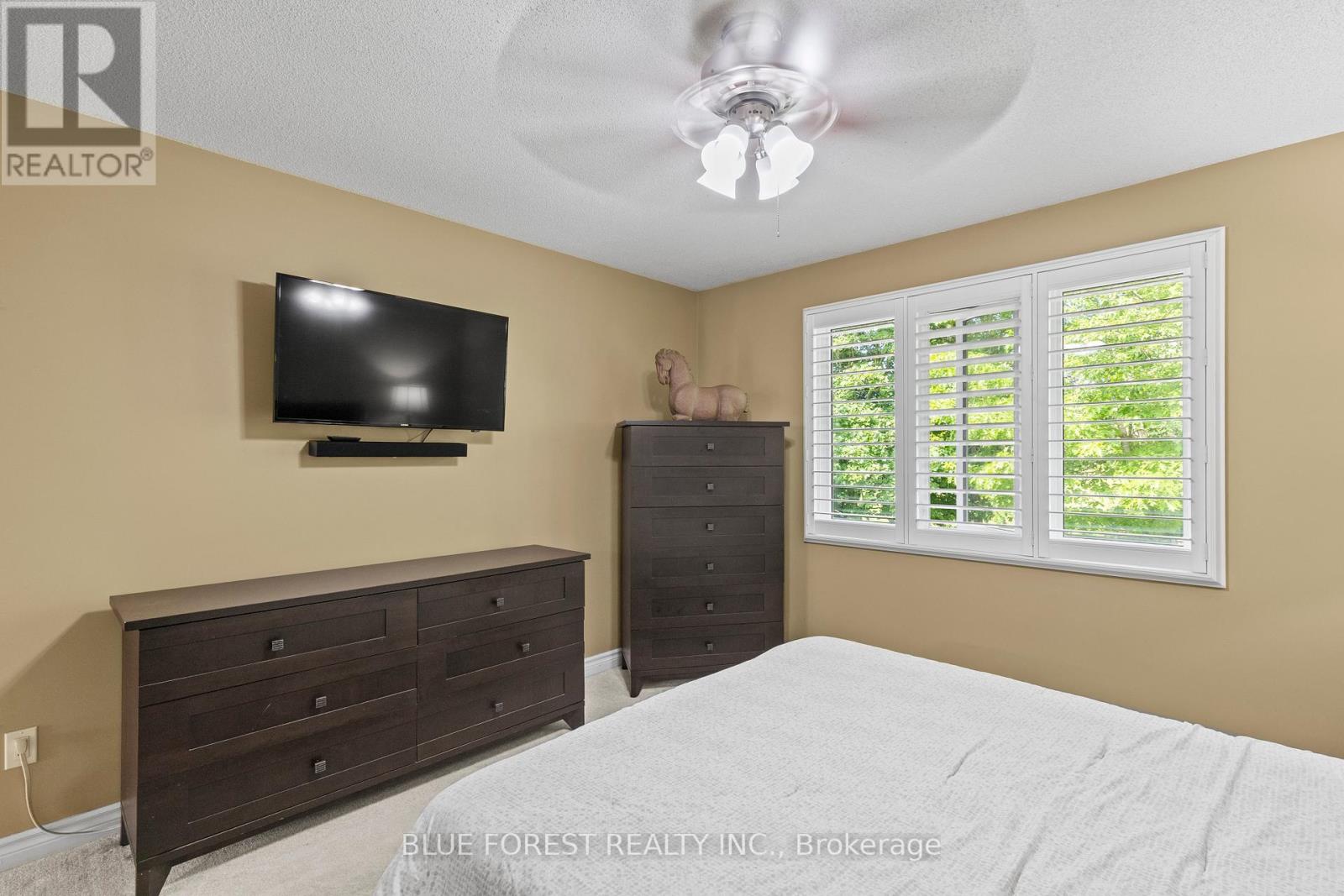29 VILLAGE GATE CRESCENT - 17
