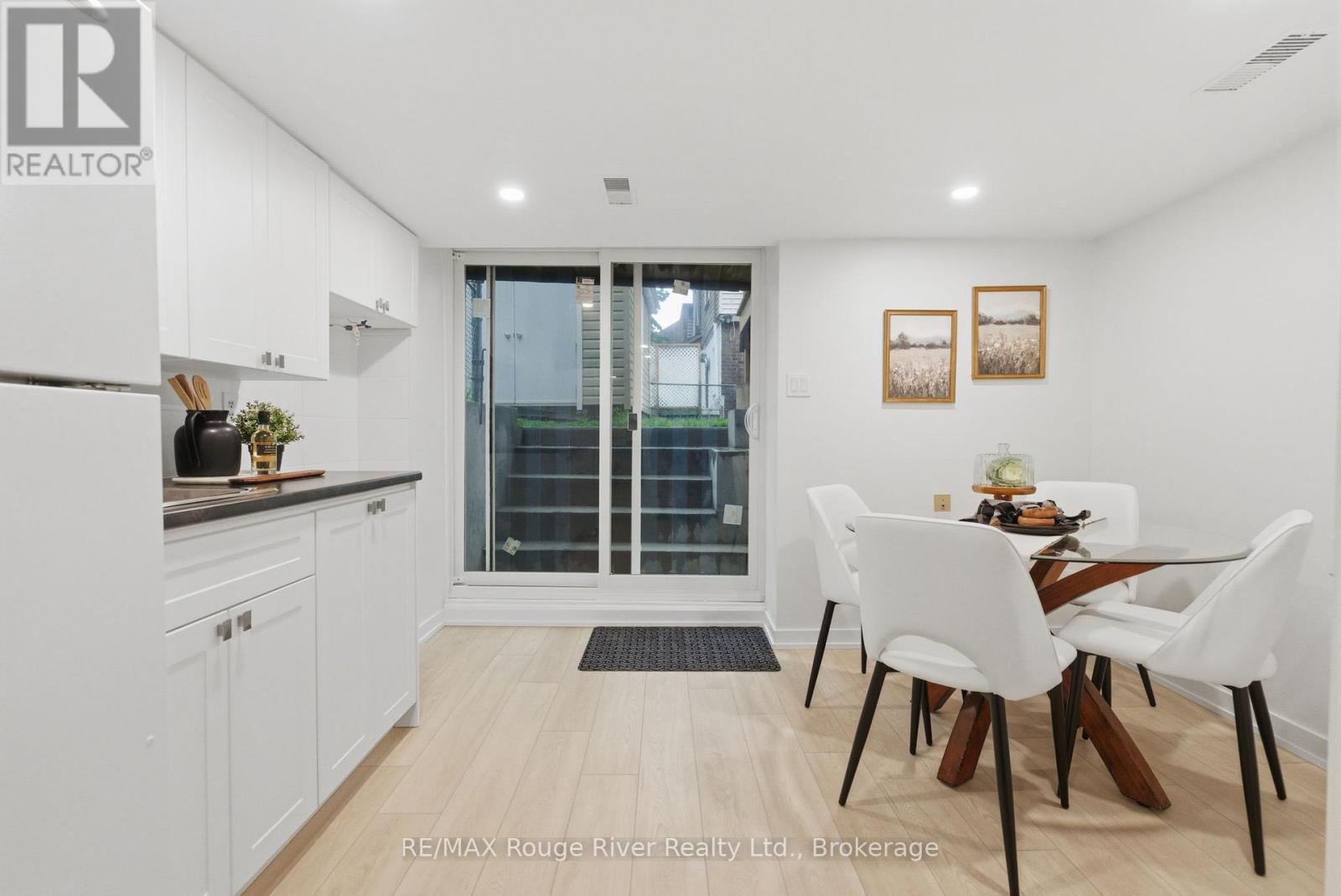 7 HEYWORTH CRESCENT - Image 20