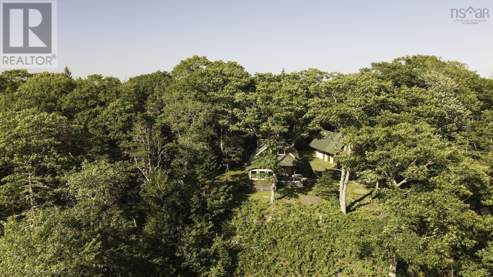 616 Lac A Pic Road, Quinan — photo 2