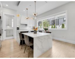 16643 18b Avenue, Surrey, BC V3Z1A2 Photo 10