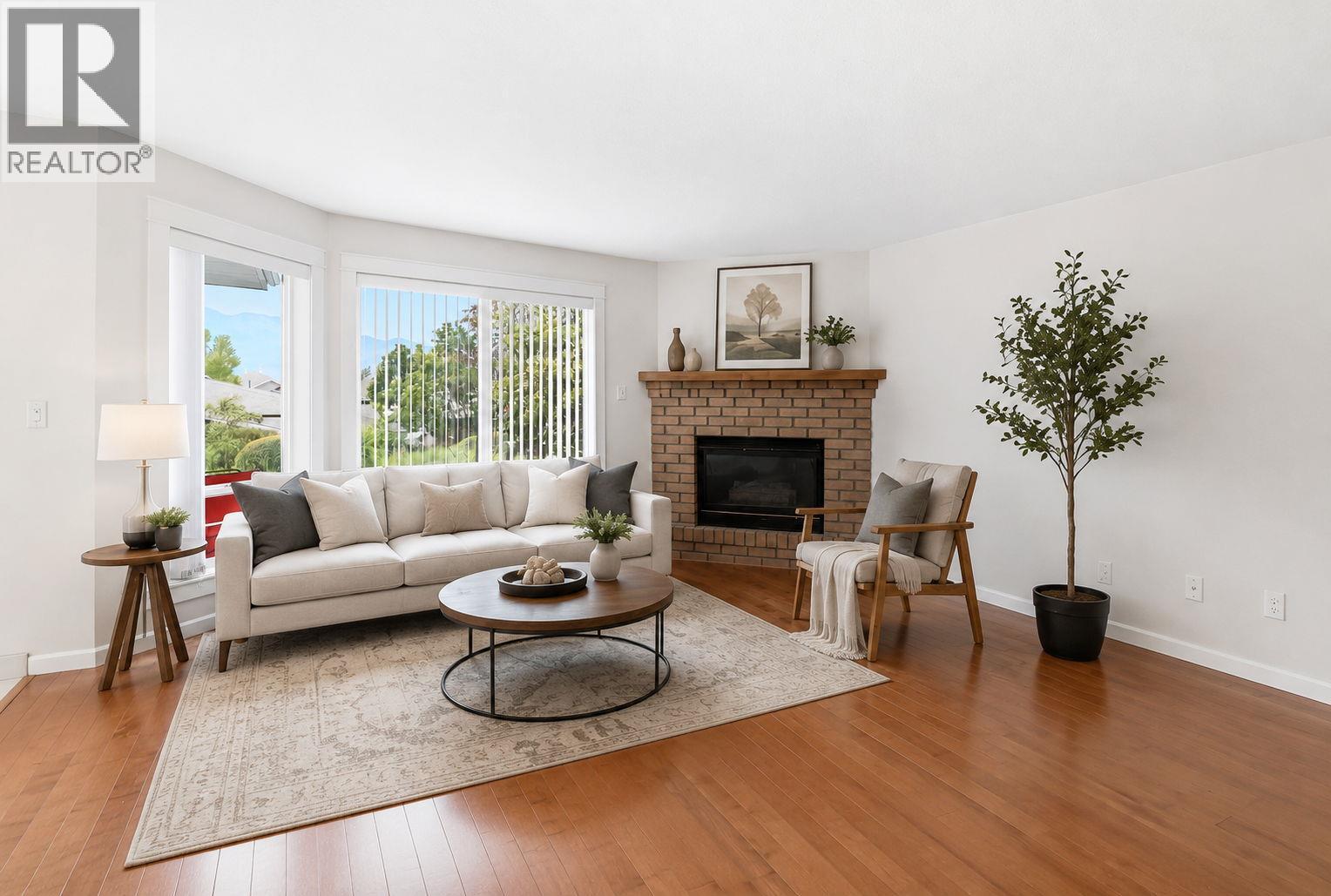 #106 4035 Gellatly Road - Image 10