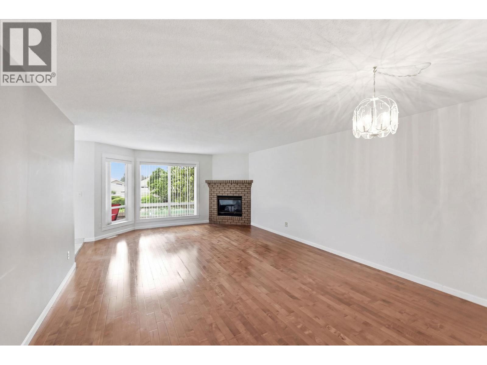 #106 4035 Gellatly Road - Image 7