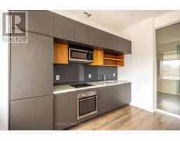 416 - 111 St Clair Avenue W, Toronto, ON M4V1N5 Photo 11