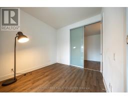 416 - 111 St Clair Avenue W, Toronto, ON M4V1N5 Photo 18