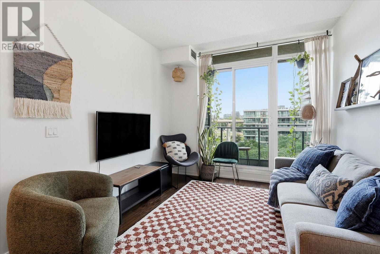 #711 215 FORT YORK BOULEVARD - 12