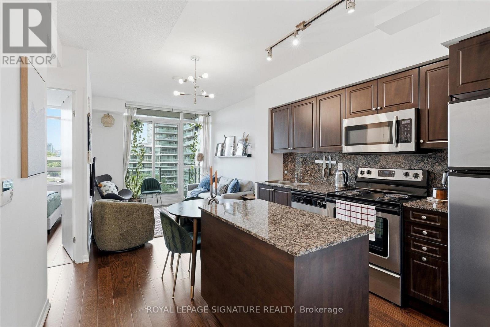 #711 215 FORT YORK BOULEVARD - 4