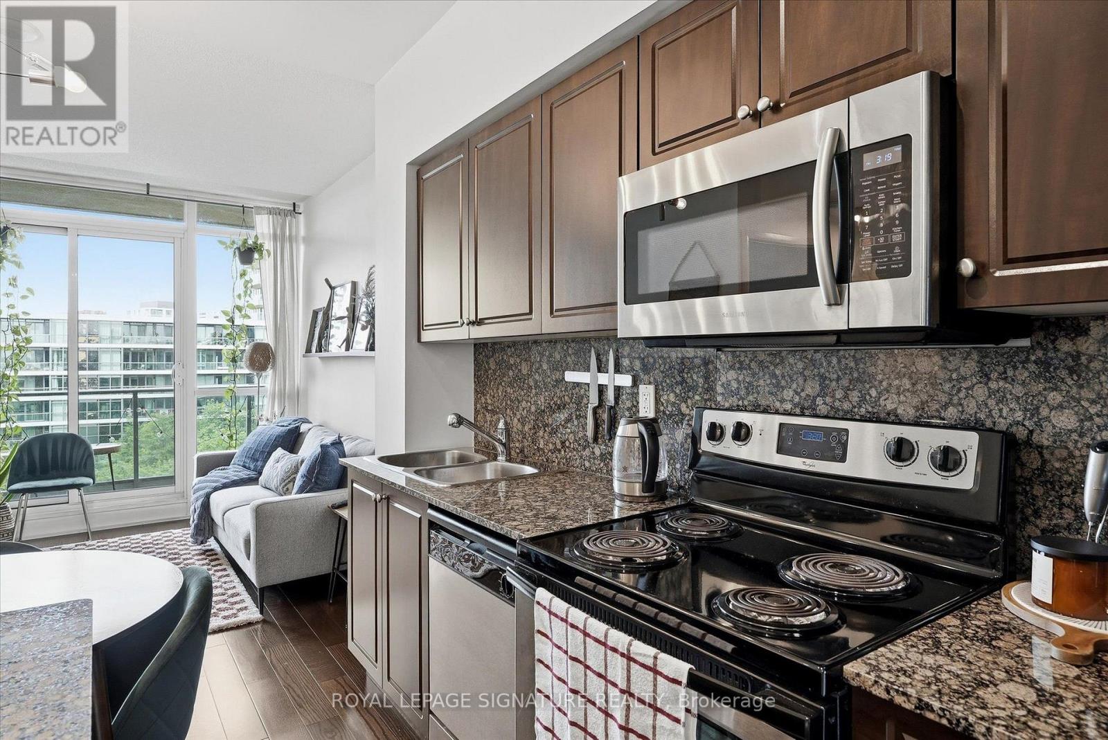 #711 215 FORT YORK BOULEVARD - 6