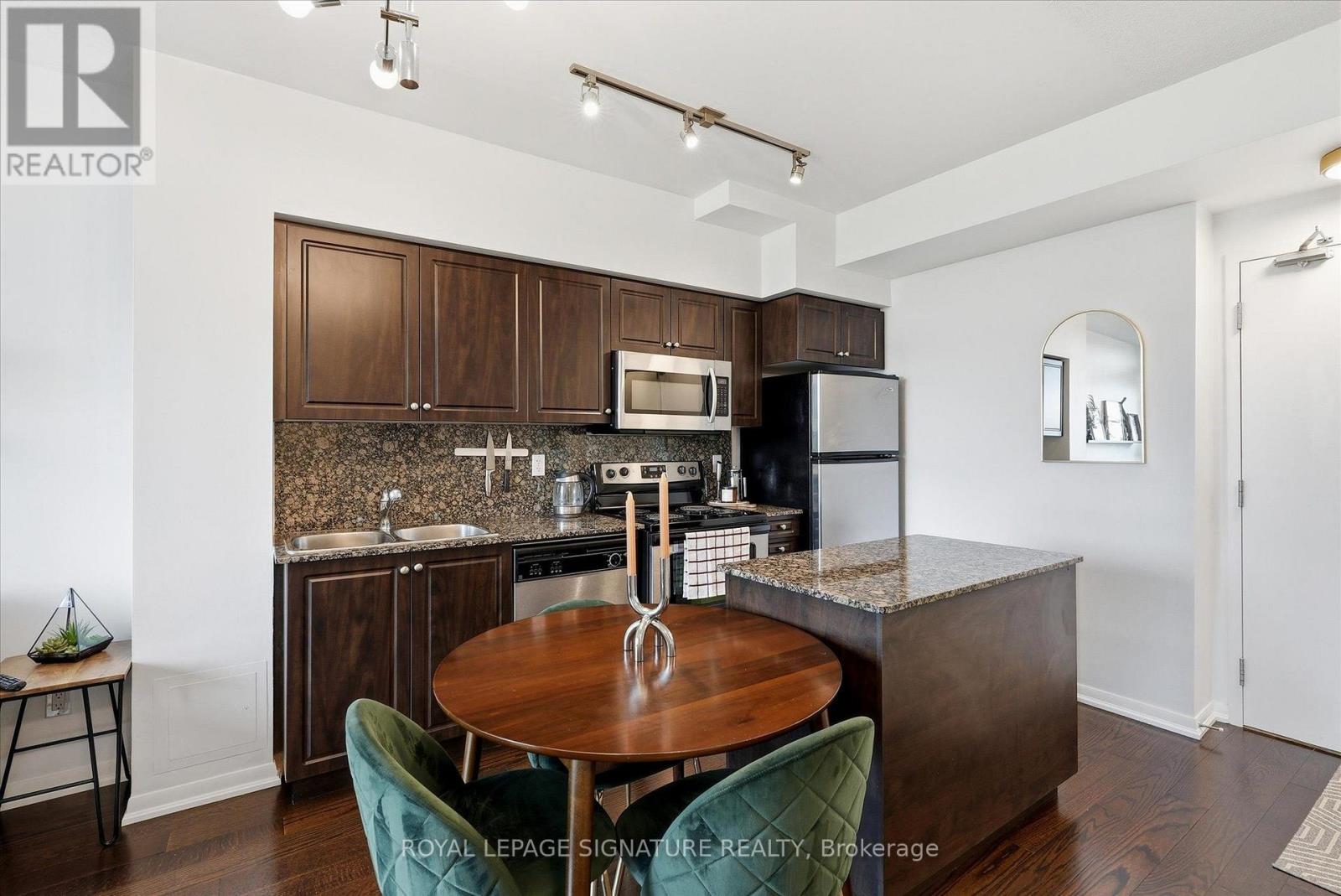 #711 215 FORT YORK BOULEVARD - 9