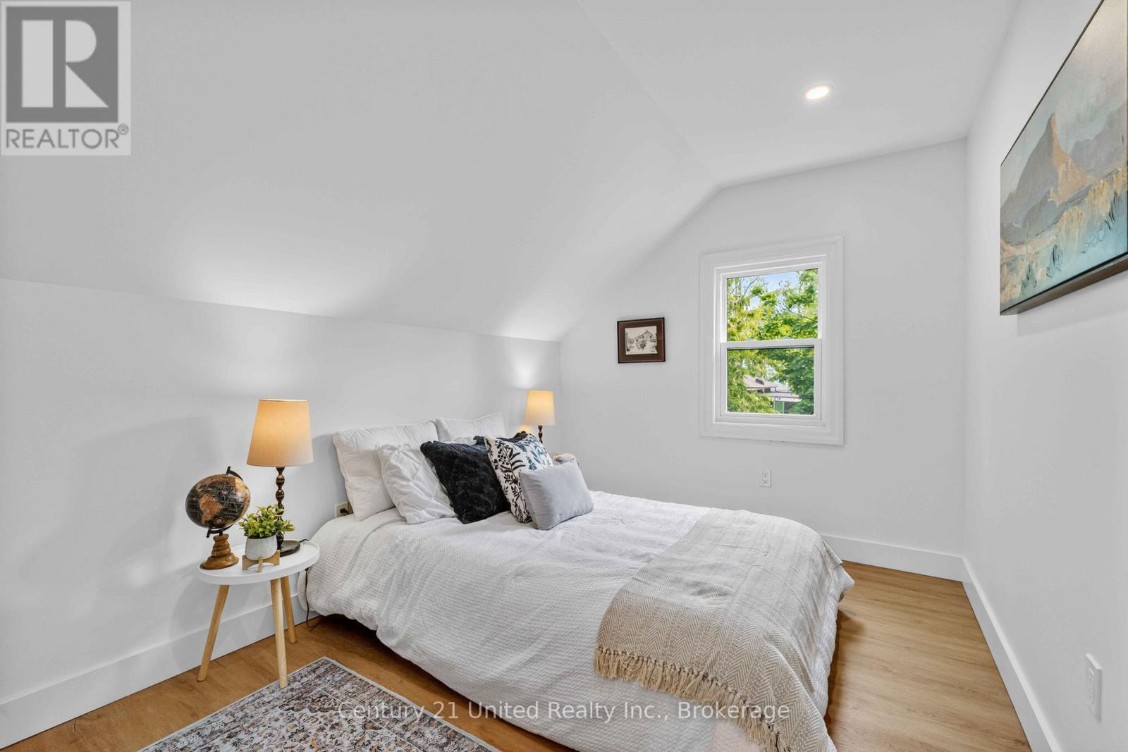 633 ROGERS STREET - 17