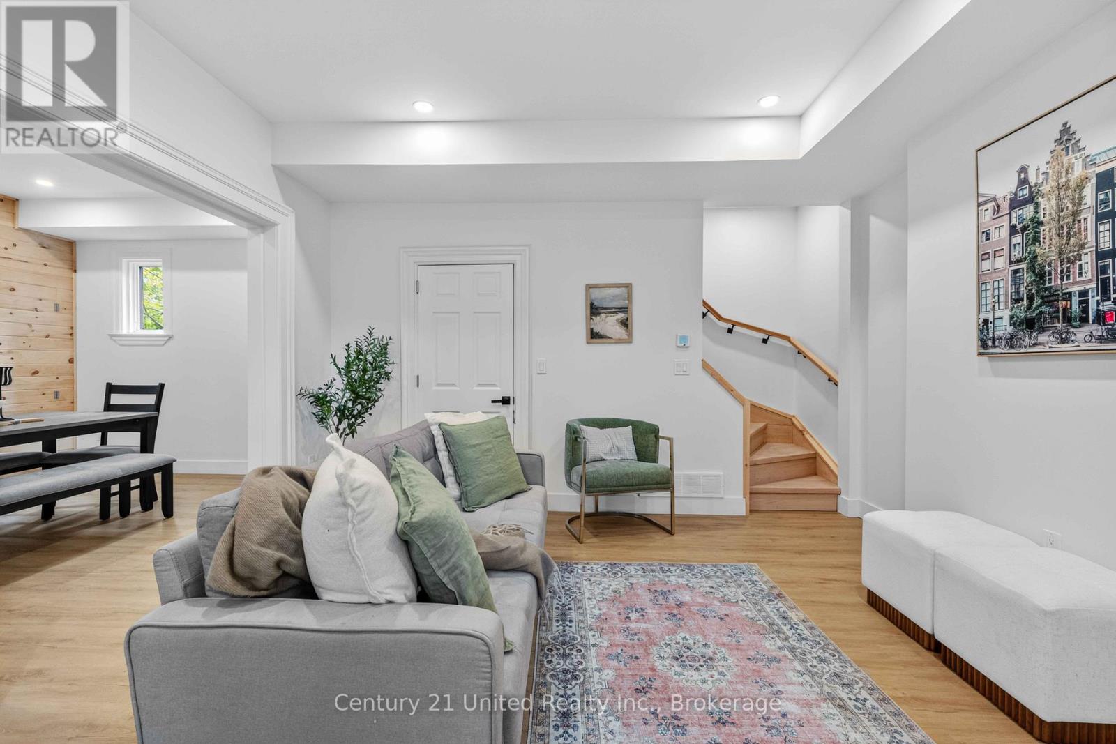 633 ROGERS STREET - 7