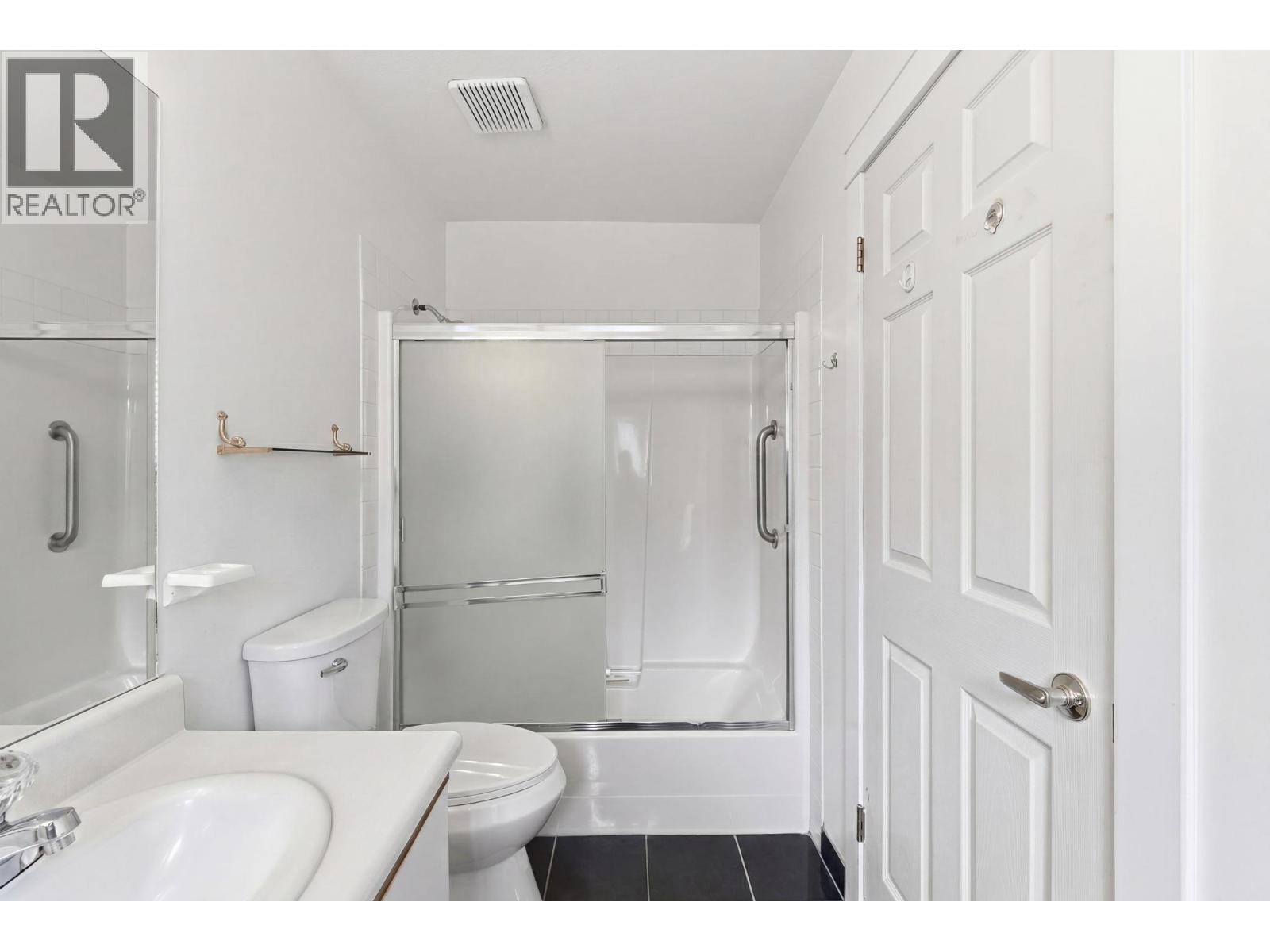 #106 4035 Gellatly Road - Image 26