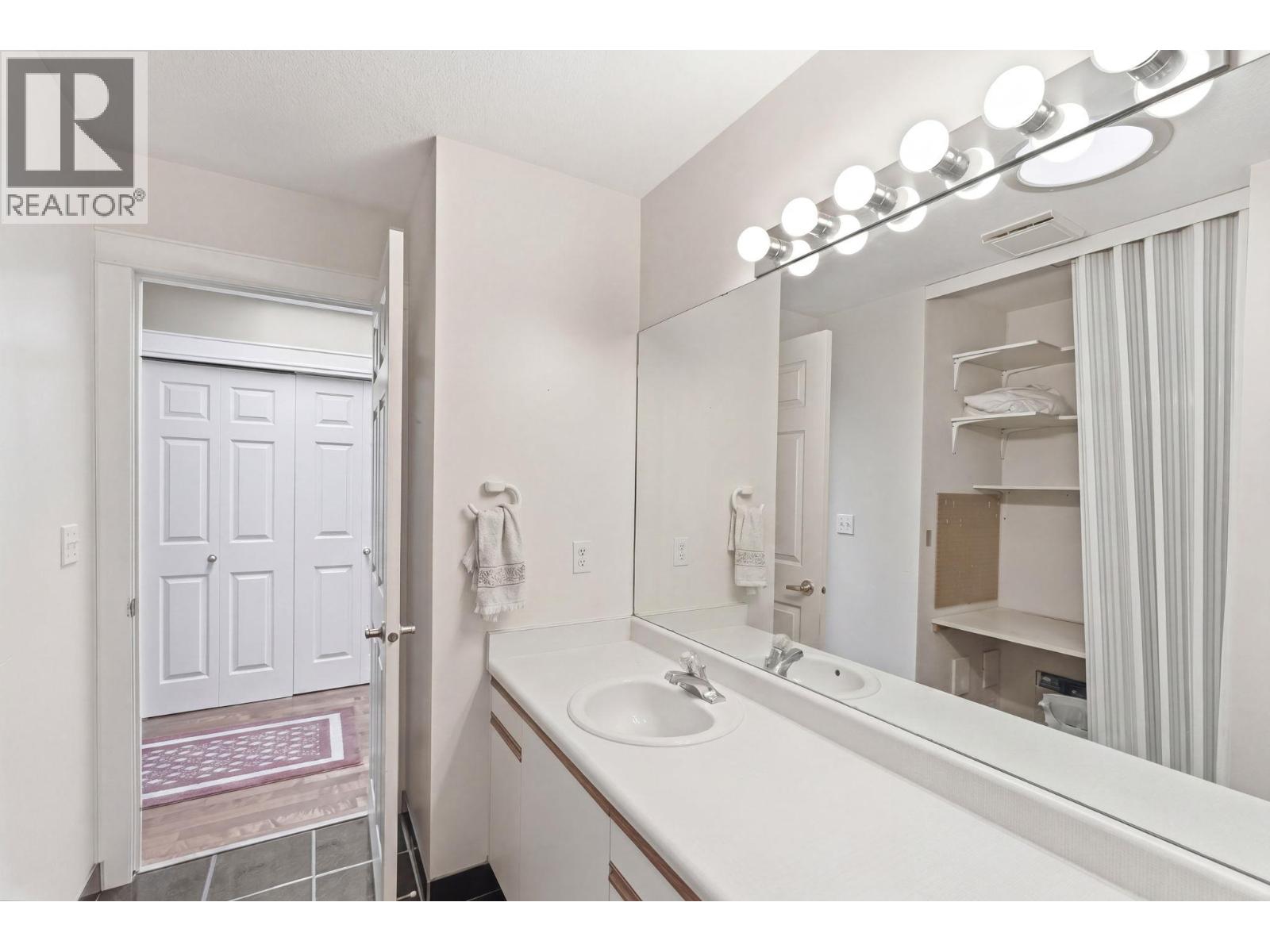 #106 4035 Gellatly Road - Image 32