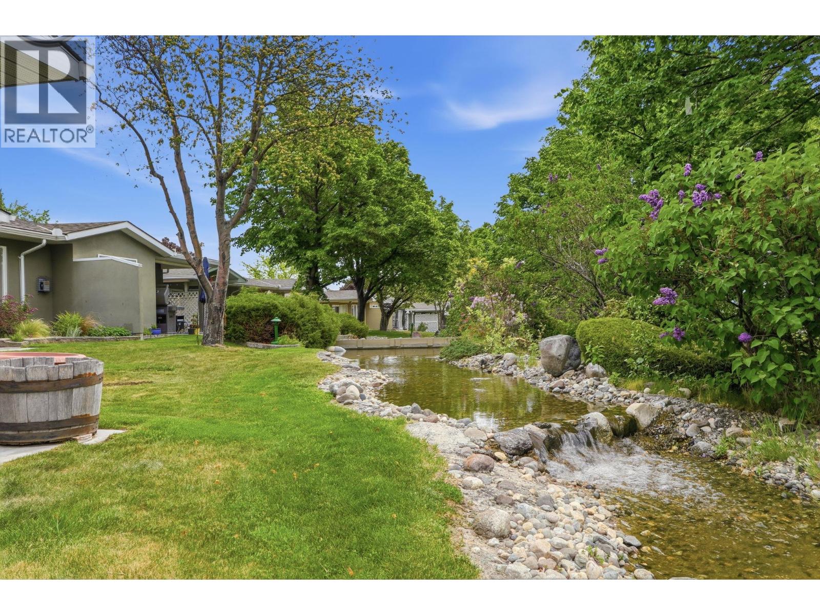 #106 4035 Gellatly Road - Image 37