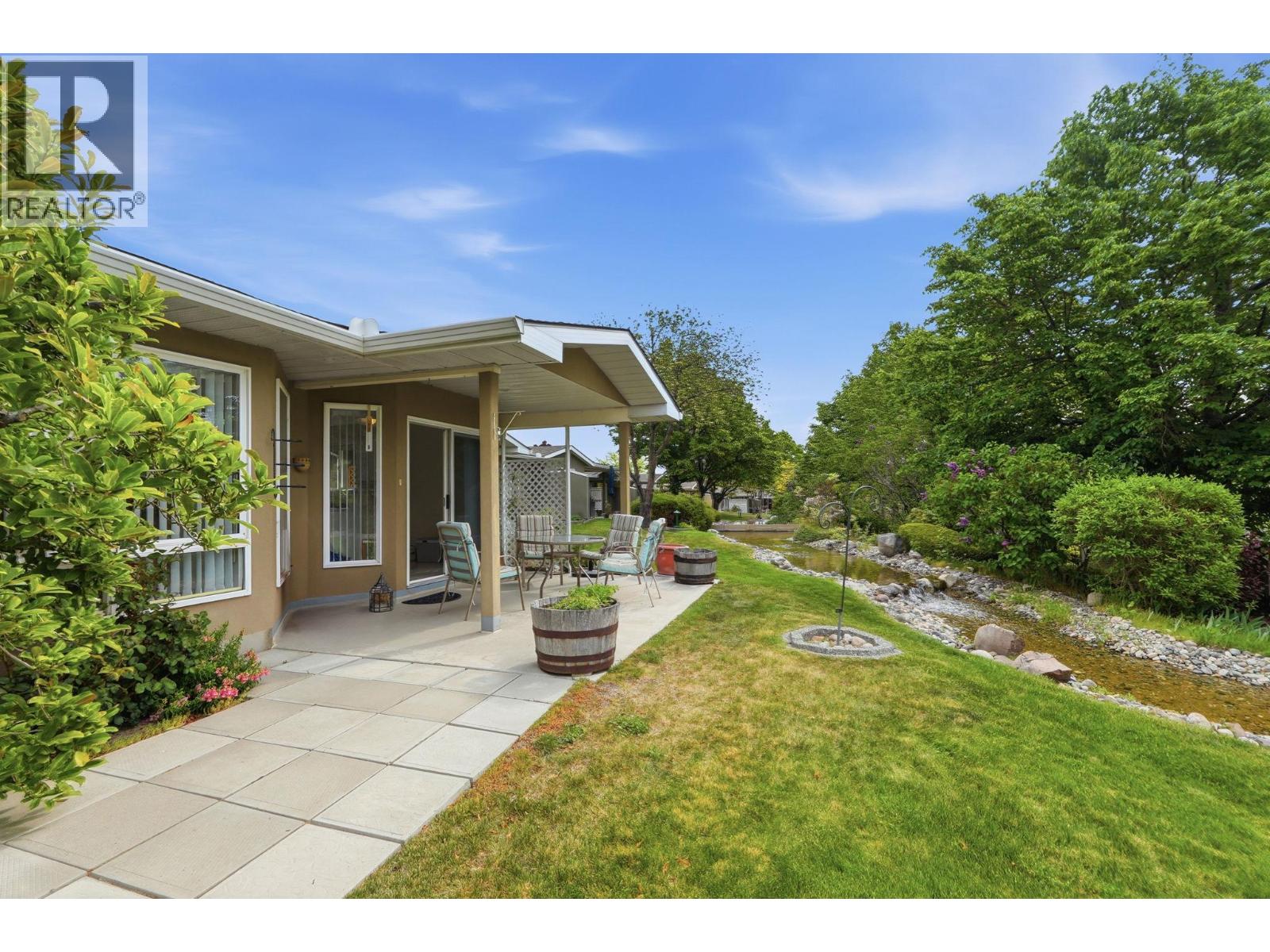 #106 4035 Gellatly Road - Image 40