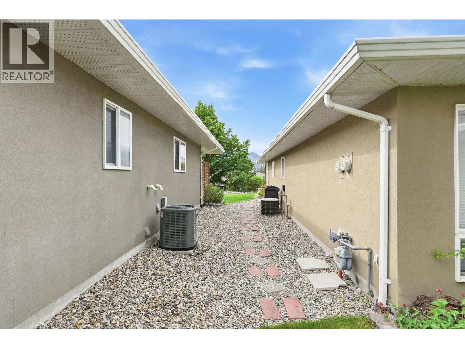 #106 4035 Gellatly Road - Image 41
