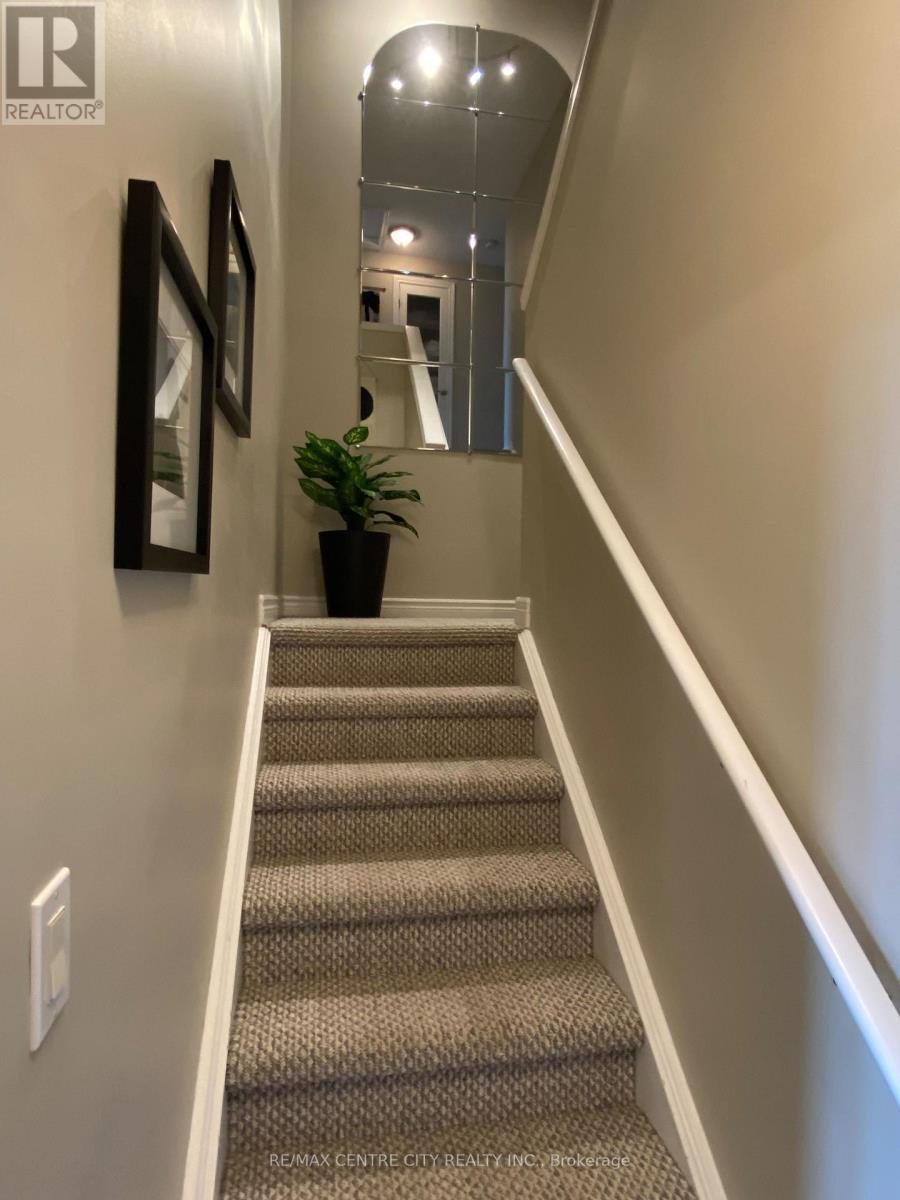 #46 374 FRONT STREET - 23
