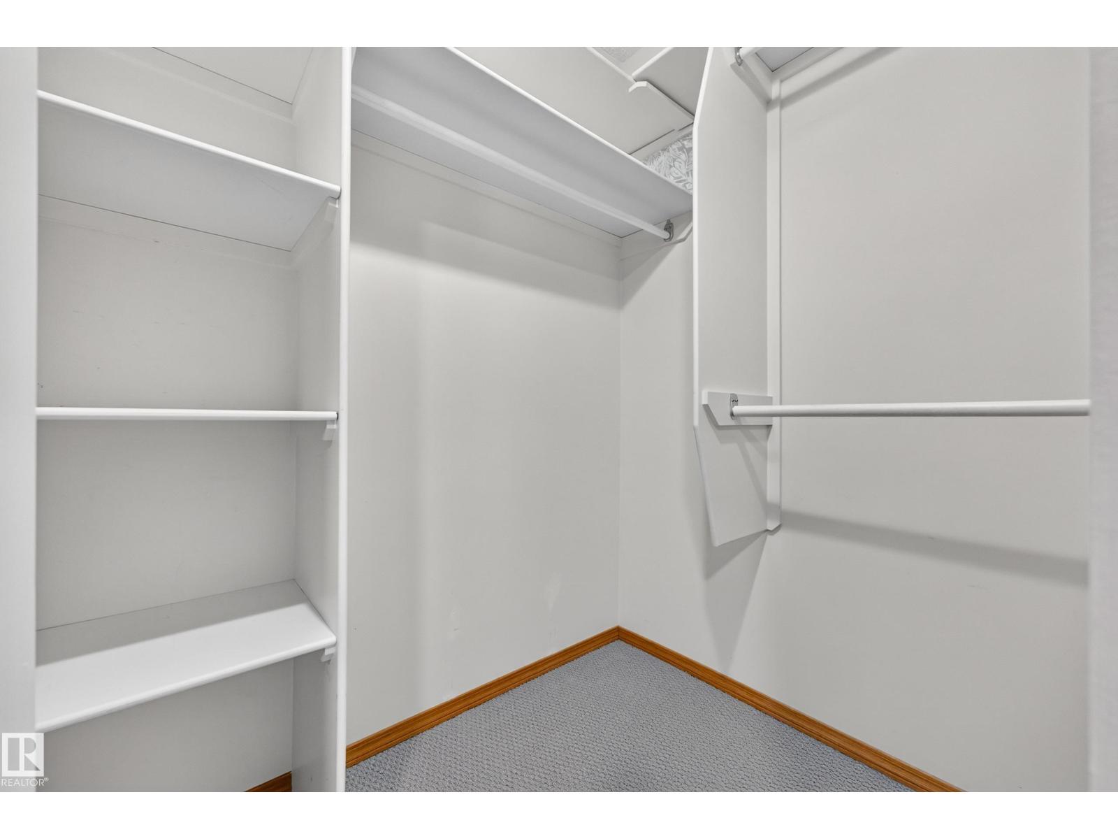 42 CHARLTON CR - Image 34