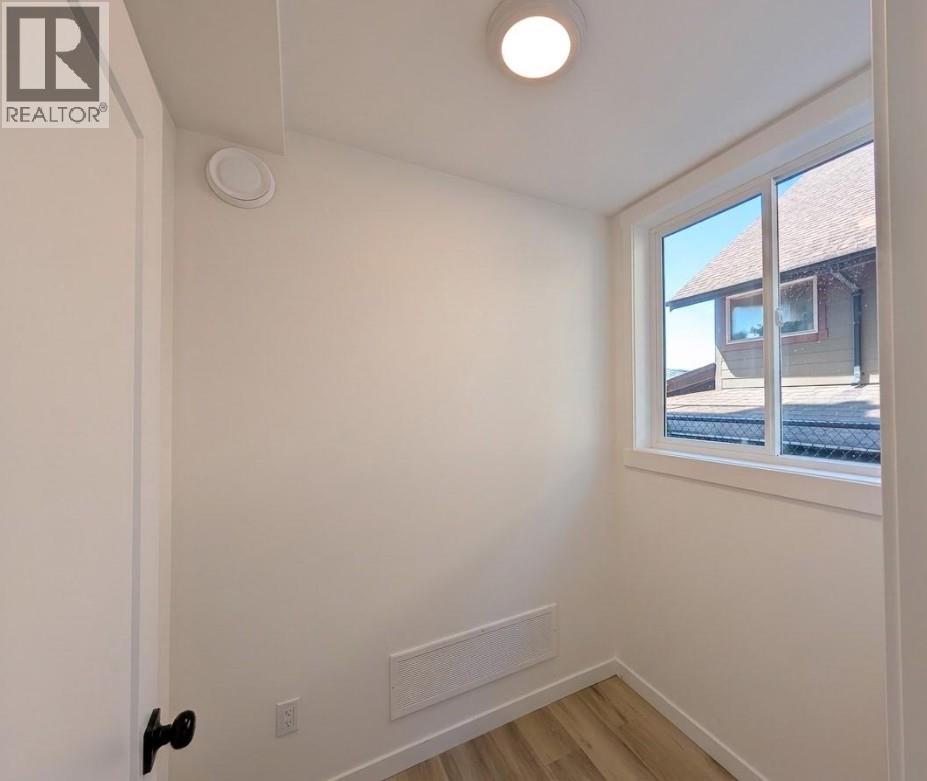 #4 3602 Pleasant Valley Road - 22