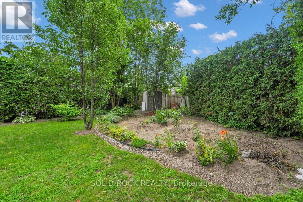 3 Bed, 4 Bath House for Rent in Ottawa – 2830 GOTHWOOD PLACE, Ottawa – MLS# X13617354 - Image 39