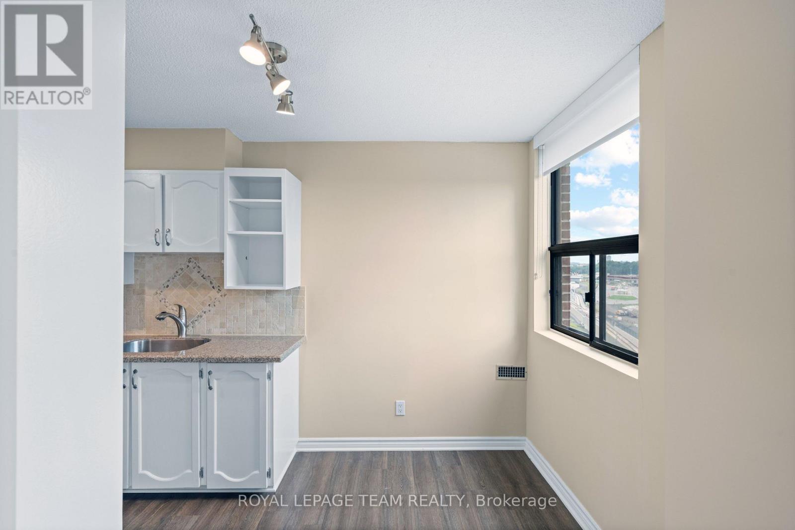 2 Bed, 2 Bath Apartment for Rent in Ottawa – 804 – 1190 RICHMOND ROAD, Ottawa – MLS# X13617524 - Image 16