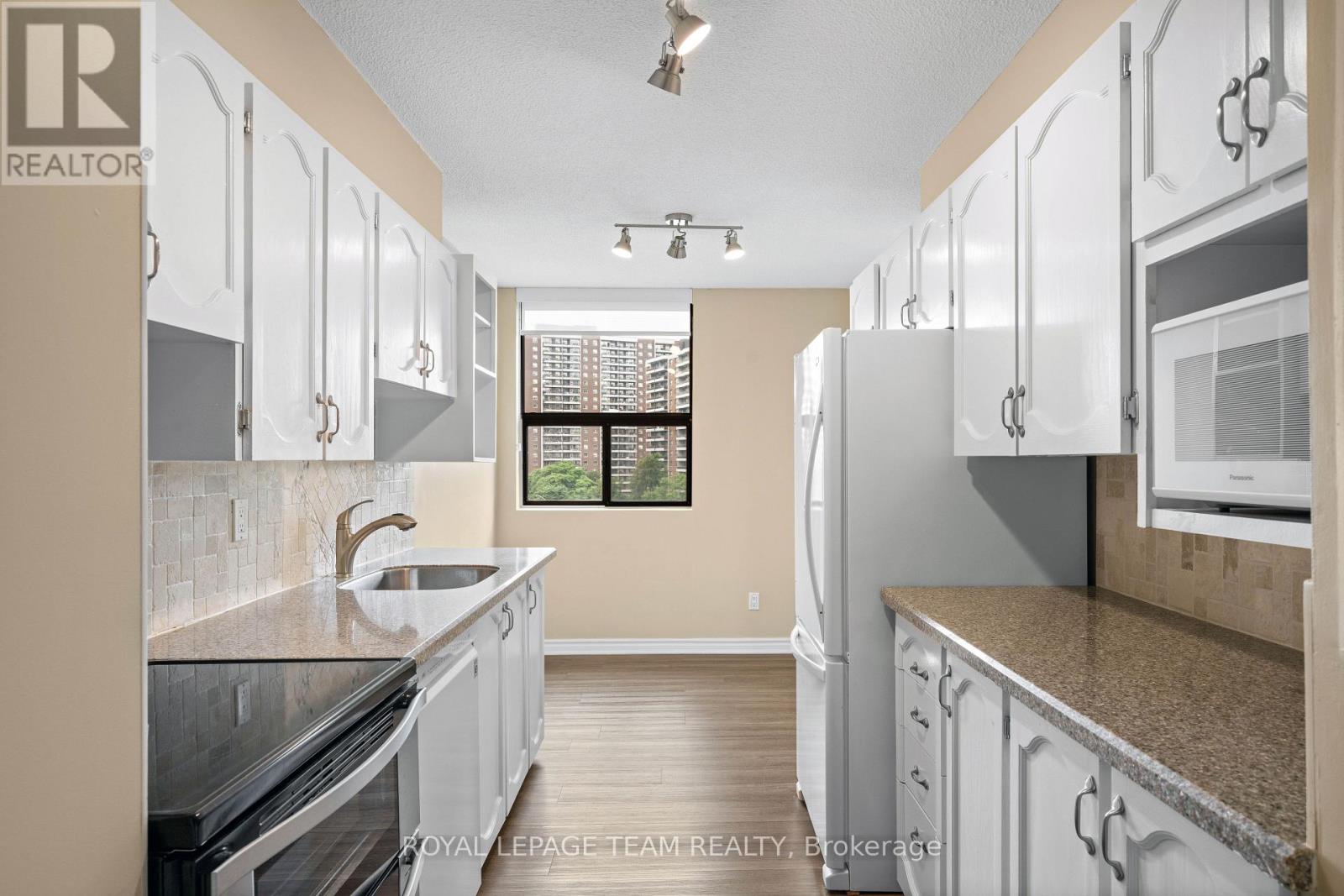 2 Bed, 2 Bath Apartment for Rent in Ottawa – 804 – 1190 RICHMOND ROAD, Ottawa – MLS# X13617524 - Image 17