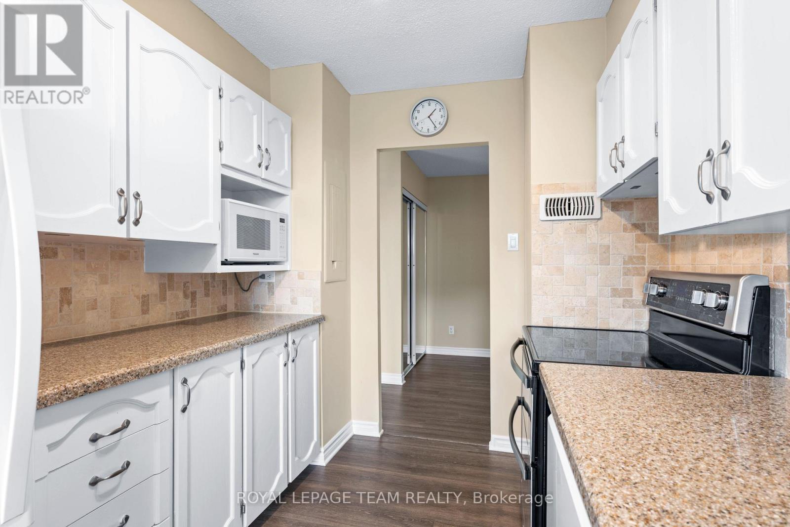 2 Bed, 2 Bath Apartment for Rent in Ottawa – 804 – 1190 RICHMOND ROAD, Ottawa – MLS# X13617524 - Image 19