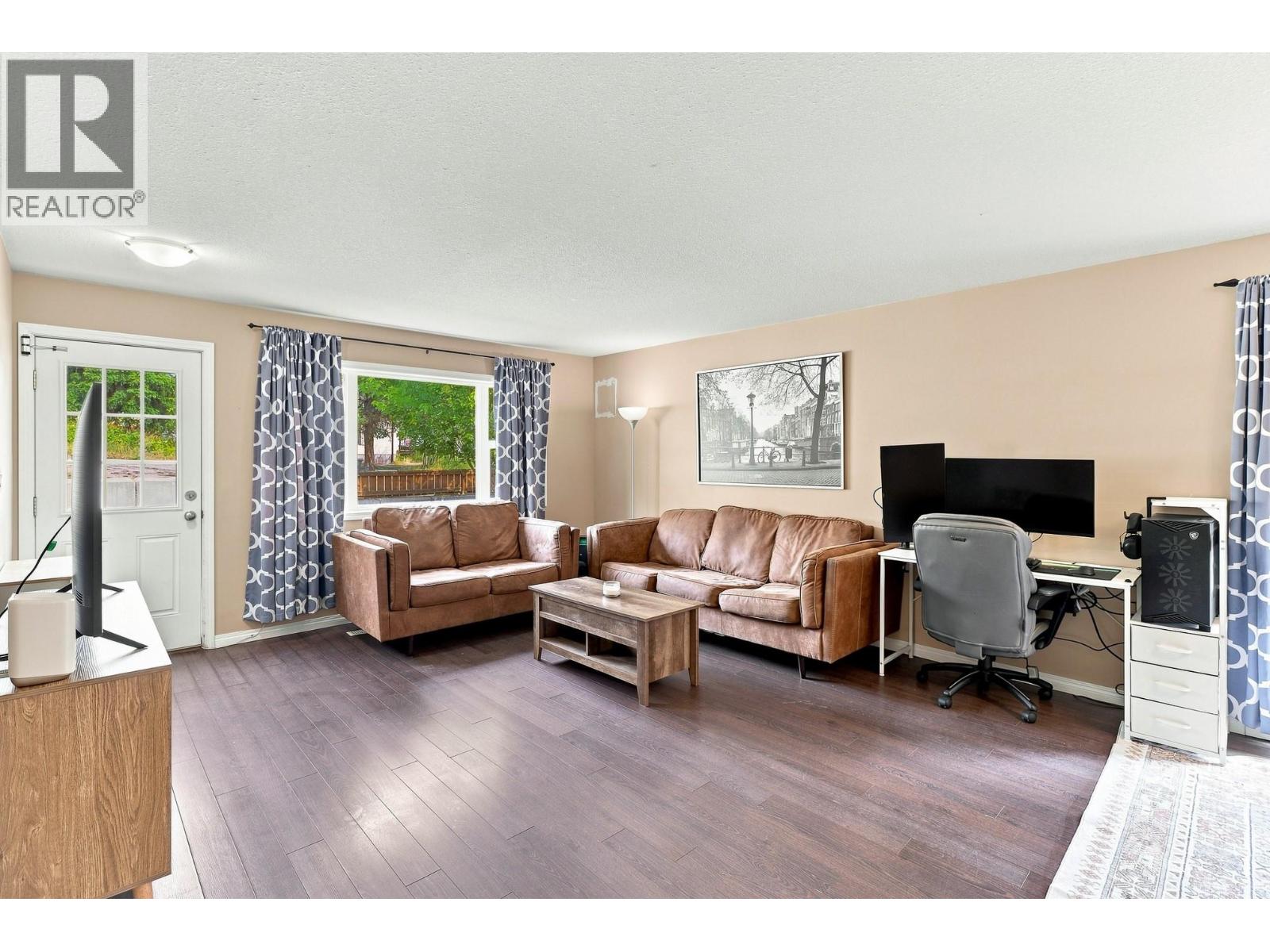 326 STILES Street - 7