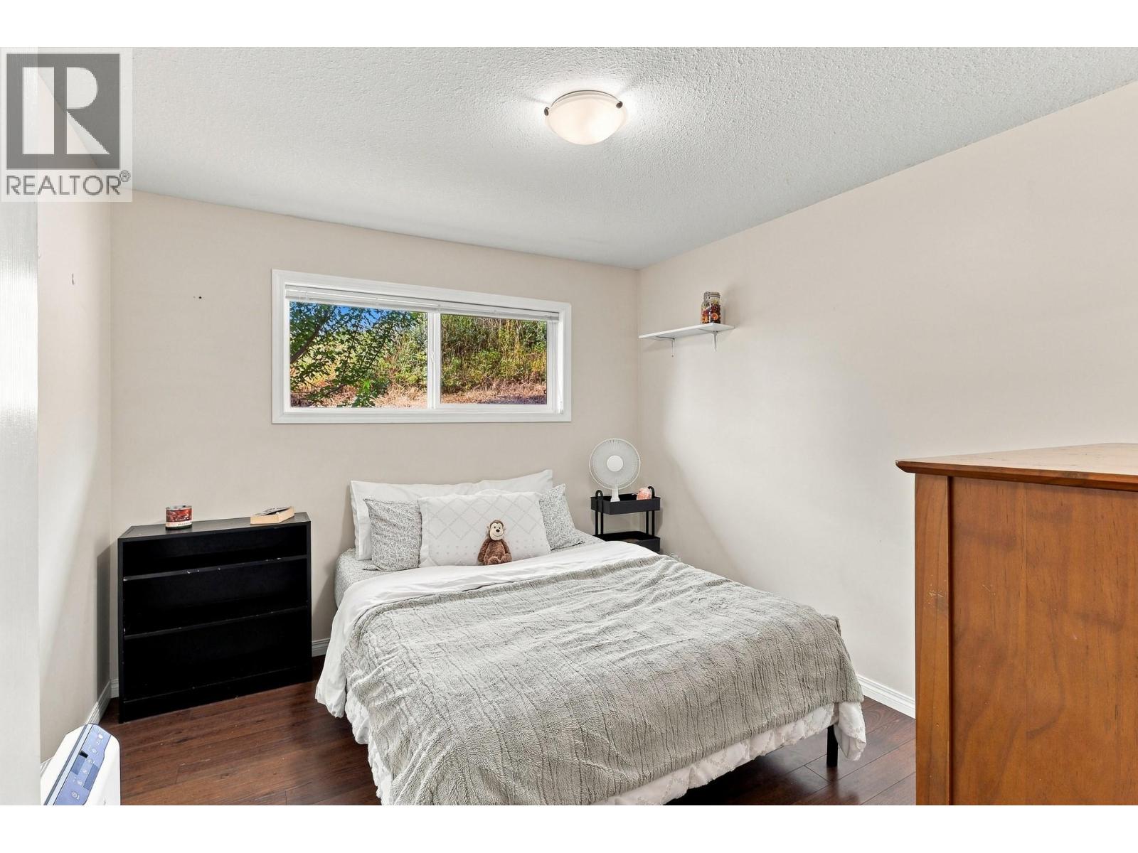 326 STILES Street - 18