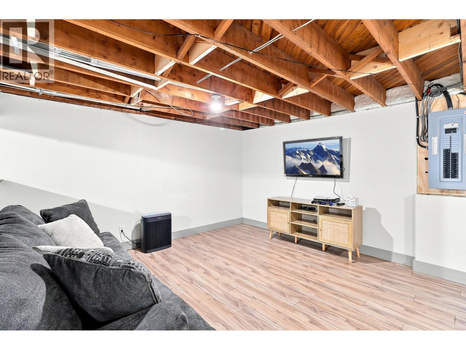 326 STILES Street - 21