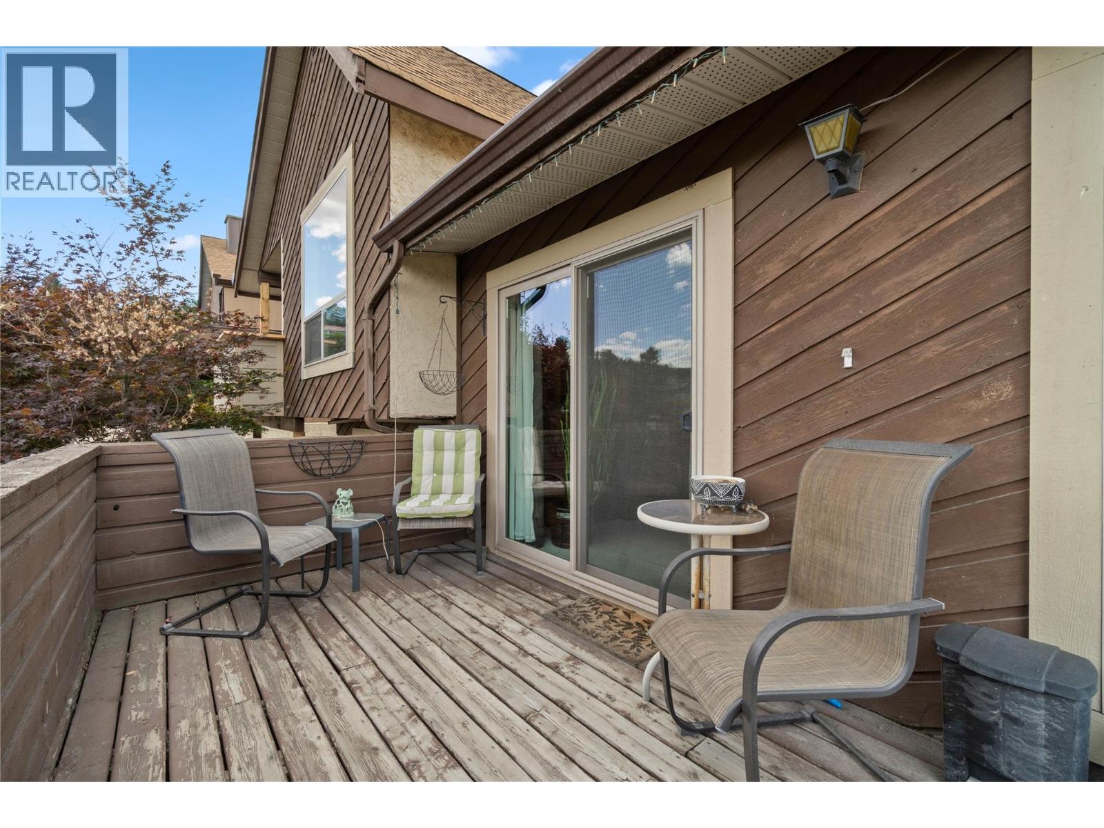 #30 290 PEMBERTON Terrace - 26
