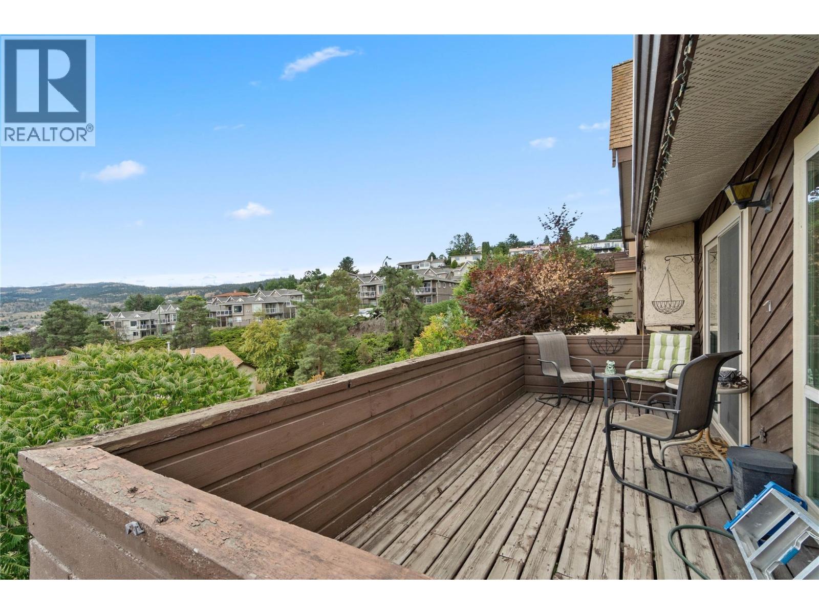 #30 290 PEMBERTON Terrace - 25