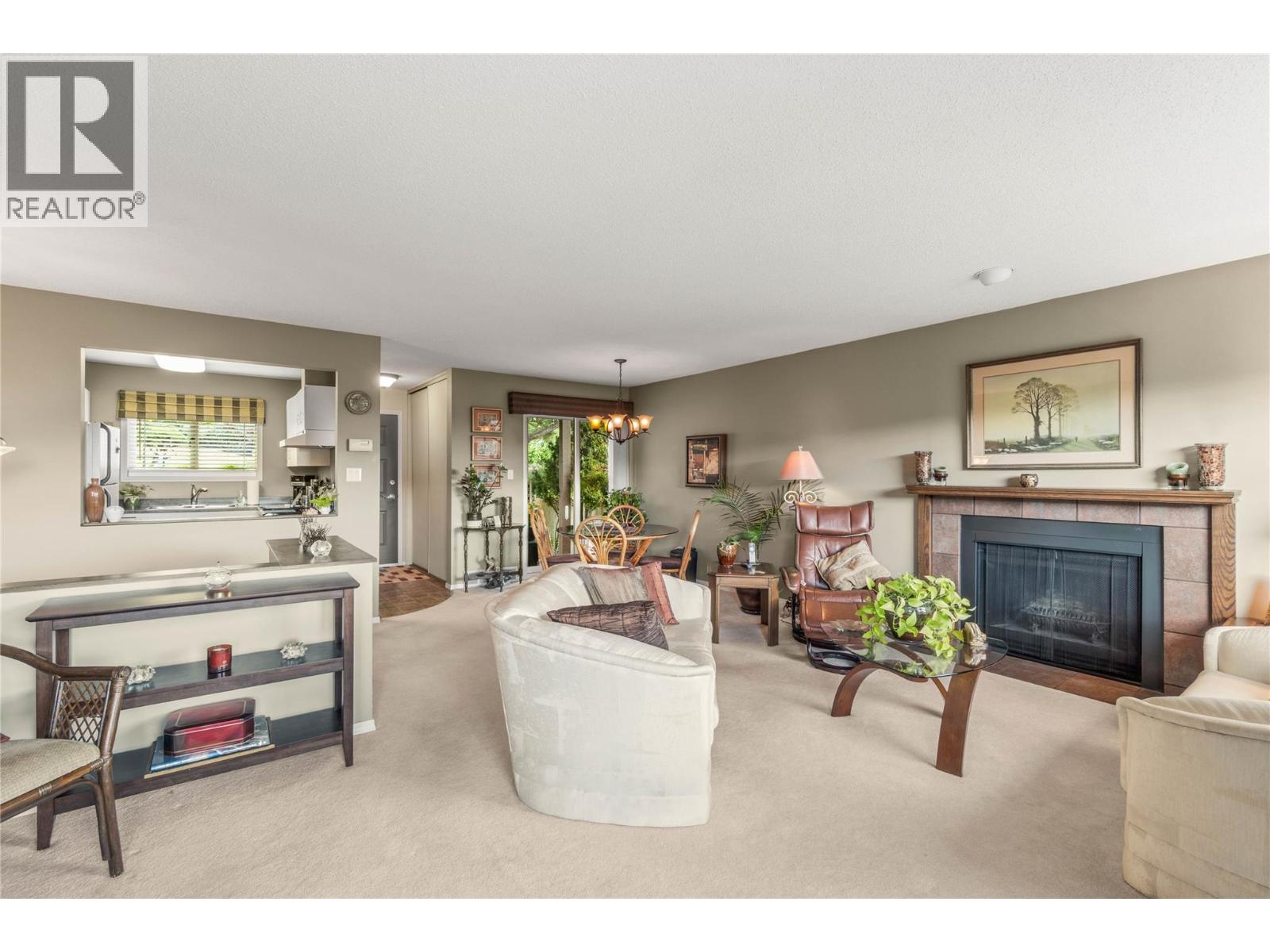 #30 290 PEMBERTON Terrace - 11