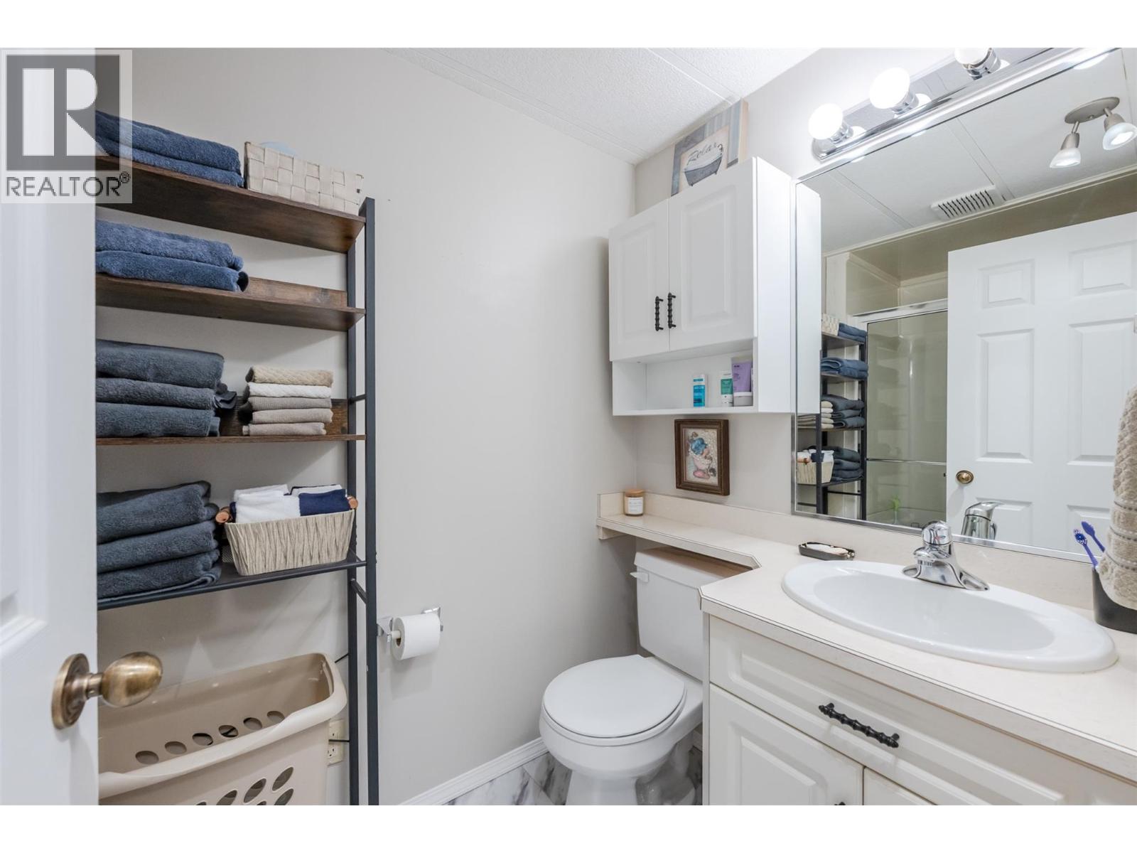 #61 999 Burnaby Avenue - 28