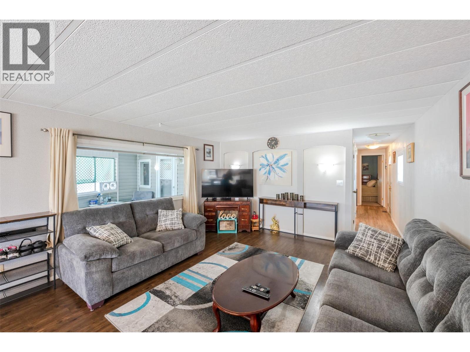 #61 999 Burnaby Avenue - 16
