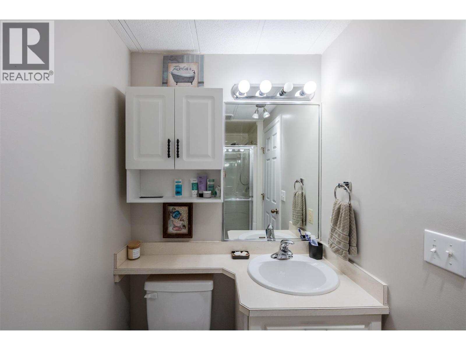 #61 999 Burnaby Avenue - 30