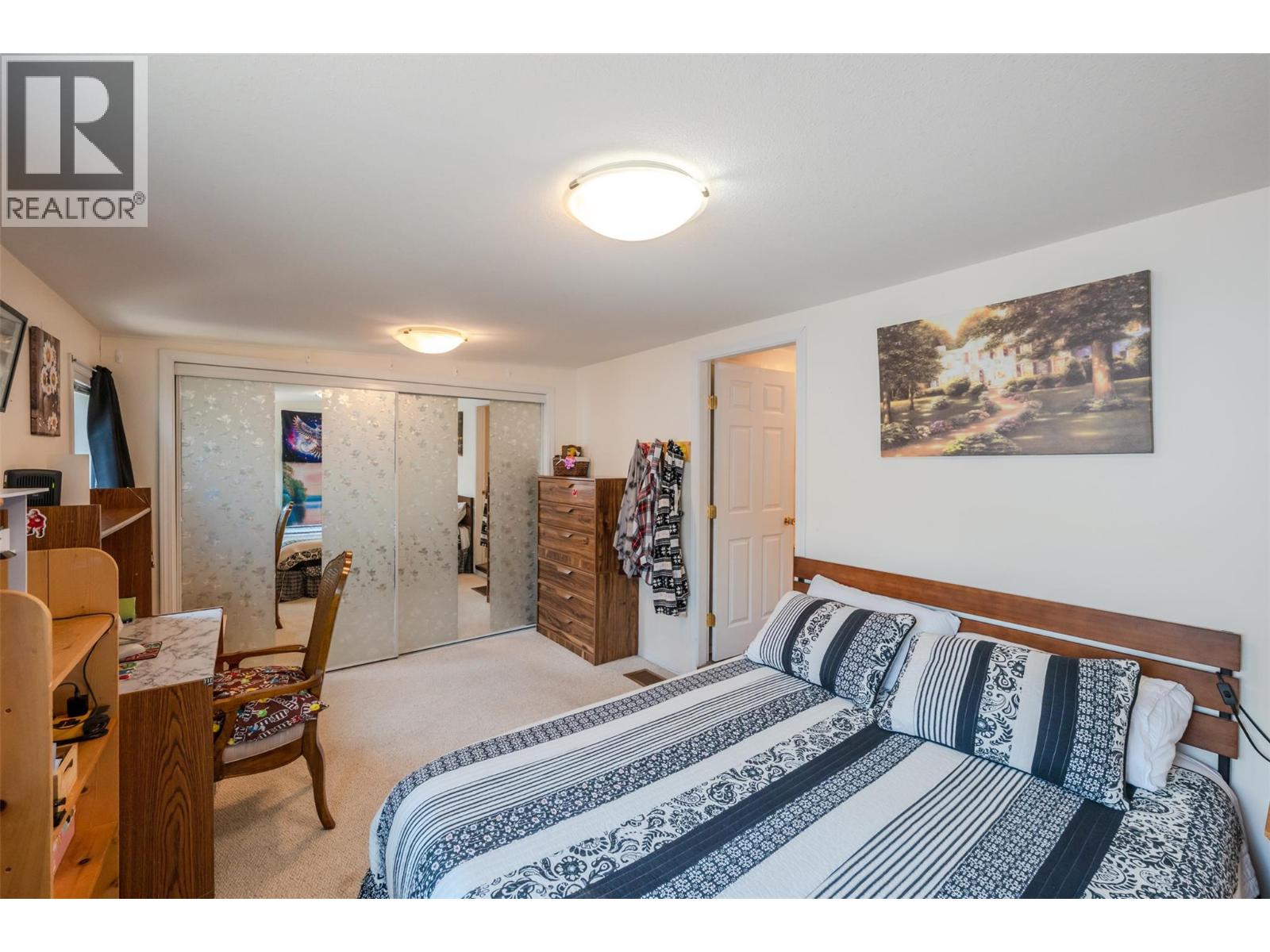 #61 999 Burnaby Avenue - 31