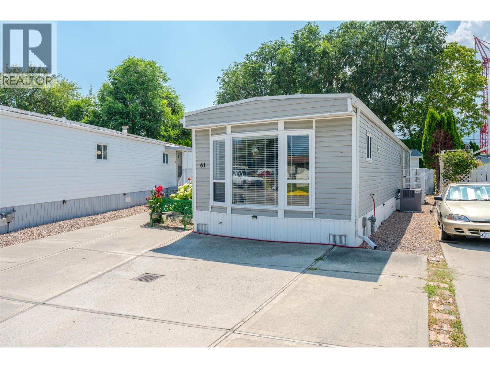 #61 999 Burnaby Avenue - 51