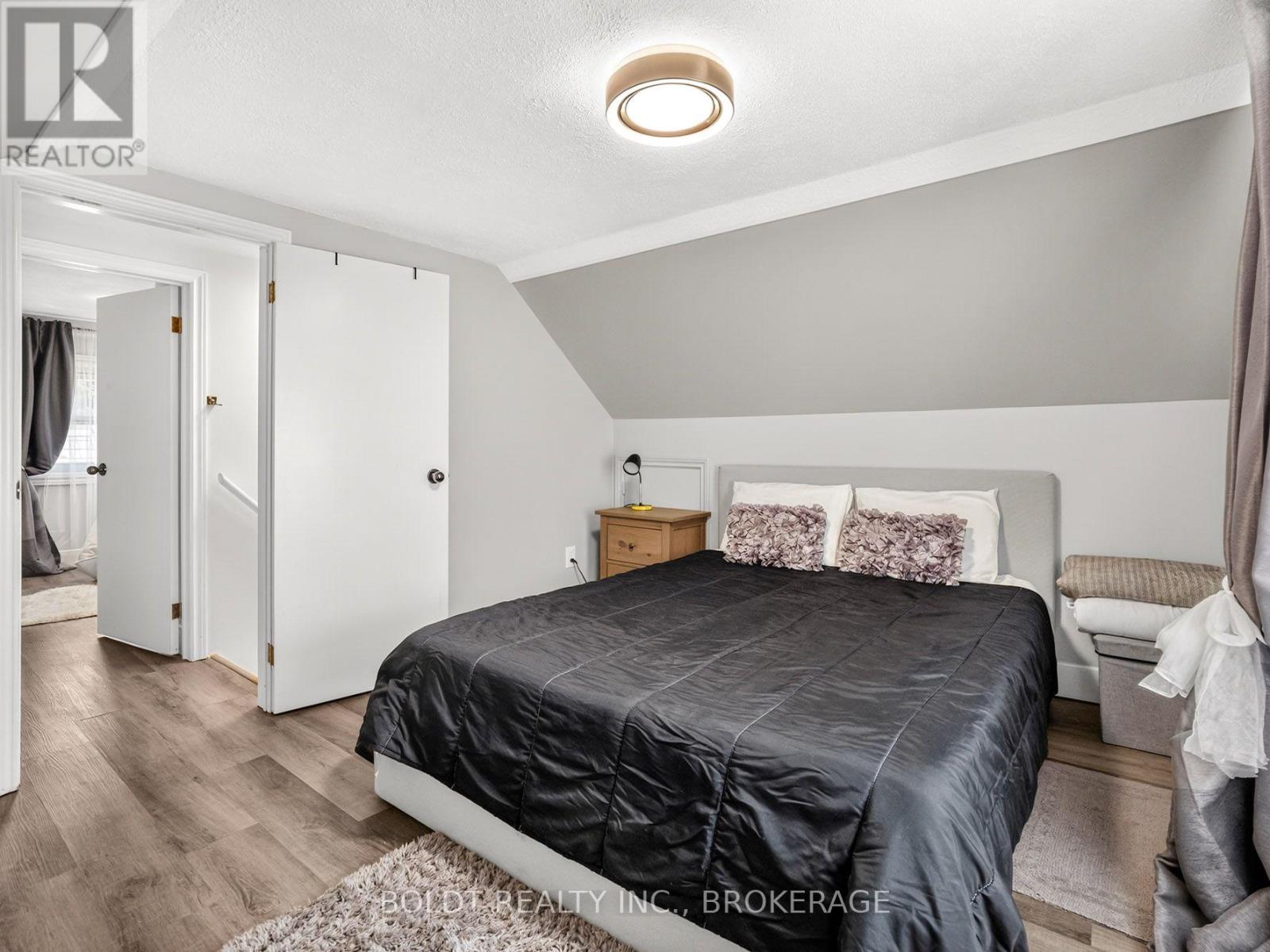 642 PENNER ROAD - 18