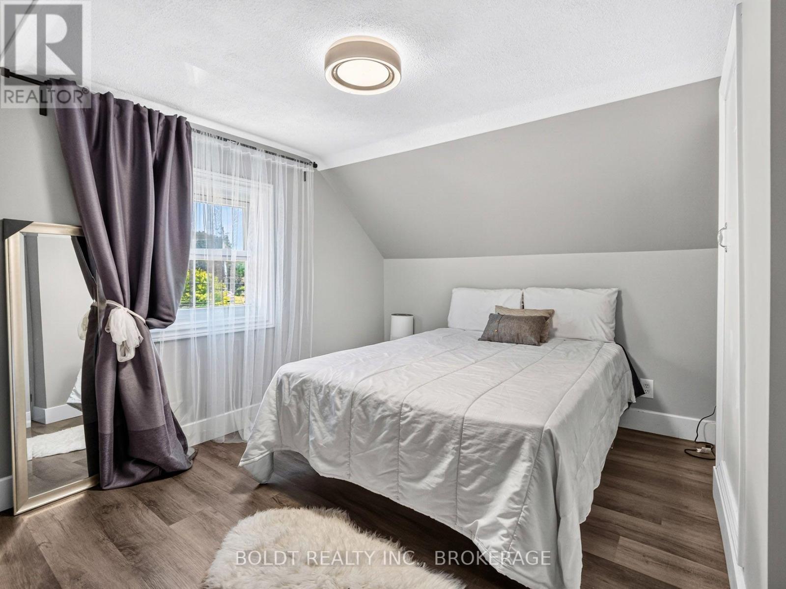 642 PENNER ROAD - 19